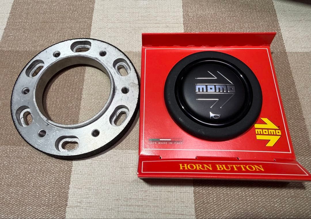 MOMO フルスピード ステアリング ディープコーン