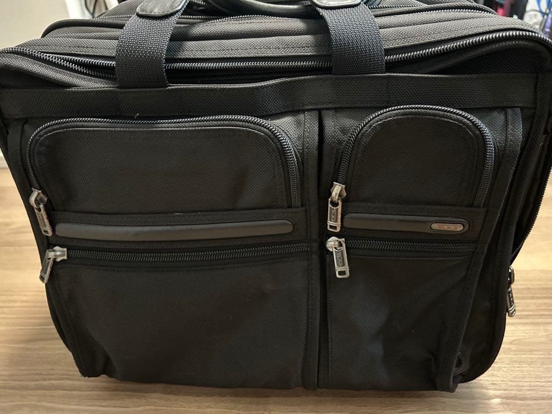 TUMI トゥミ スーツケース キャリーケース 26104D4 機内持ち込み