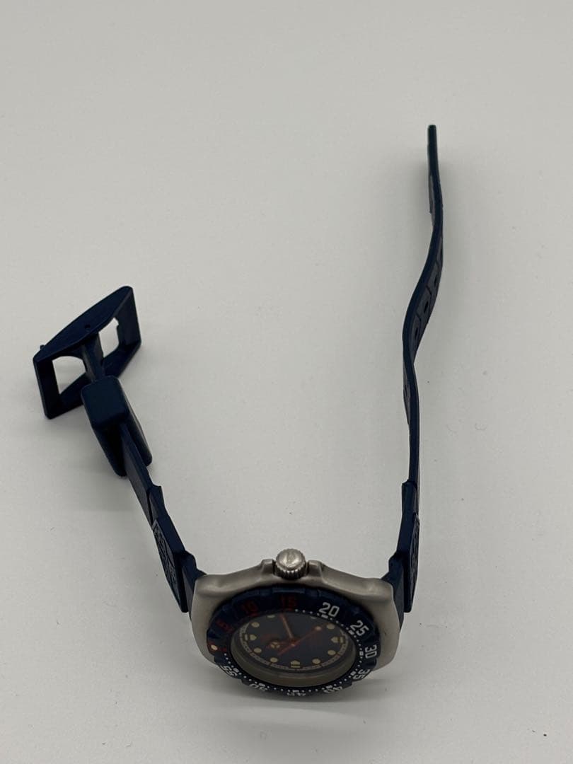 【美品】タグホイヤー フォーミュラ1 クォーツ【WA1410】デイト【稼働品】