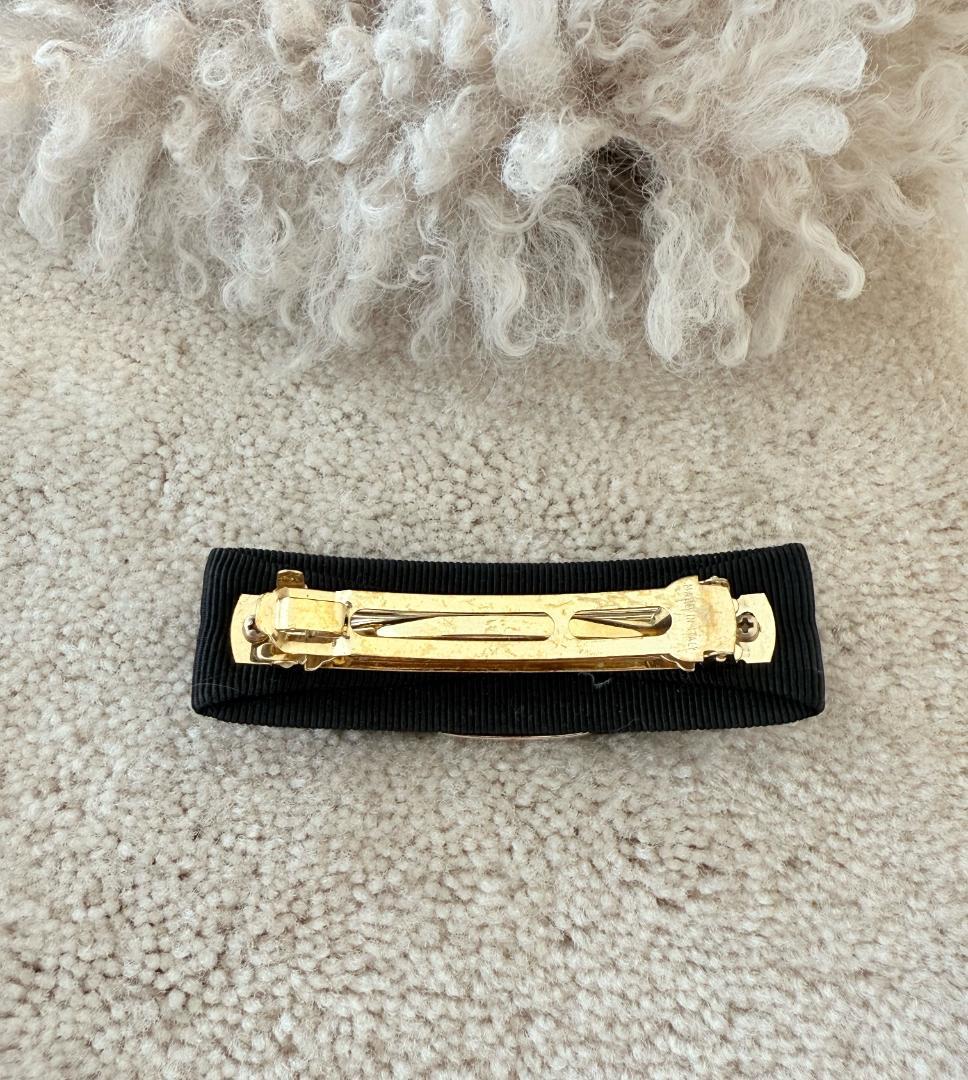 Ferragamoフェラガモ バレッタ ヴァラ ブラック ゴールド金具 リボン