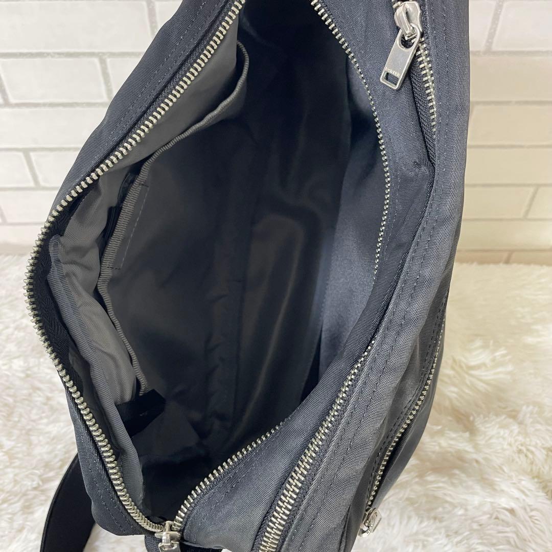 PORTER ポーター LIFT リフト ショルダーバッグ 二層 吉田カバン