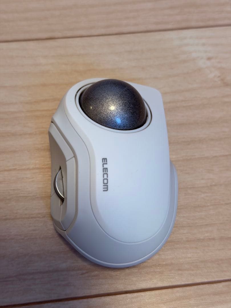 T*e様 ELECOM 新型bitra トラックボール 本体 ホワイト