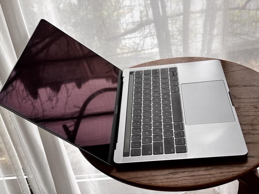 値引中 MacBook Pro 13inch mid 2018 (US配列)