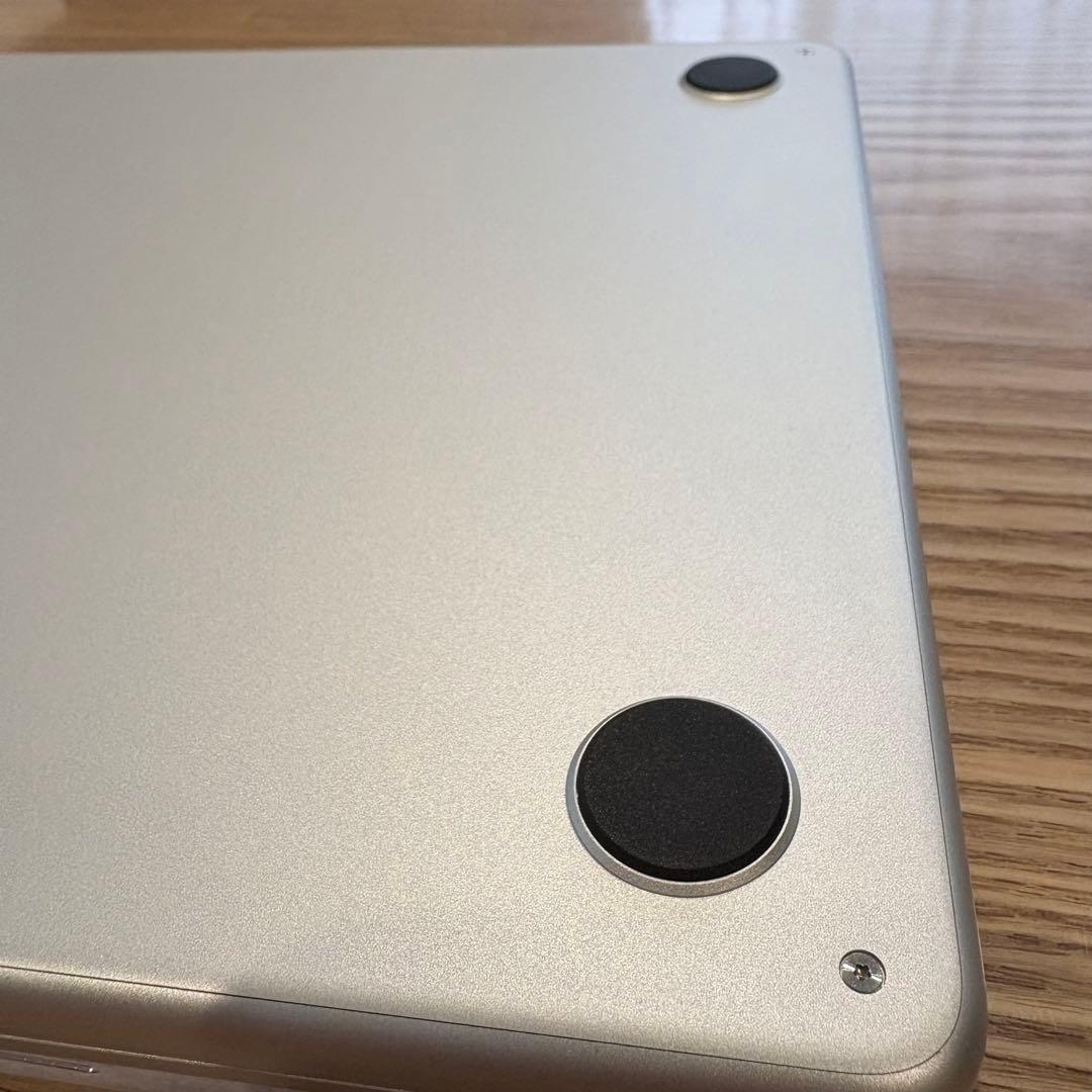 [充放電19回] MacBookAir M2 SSD256GB メモリ8GB