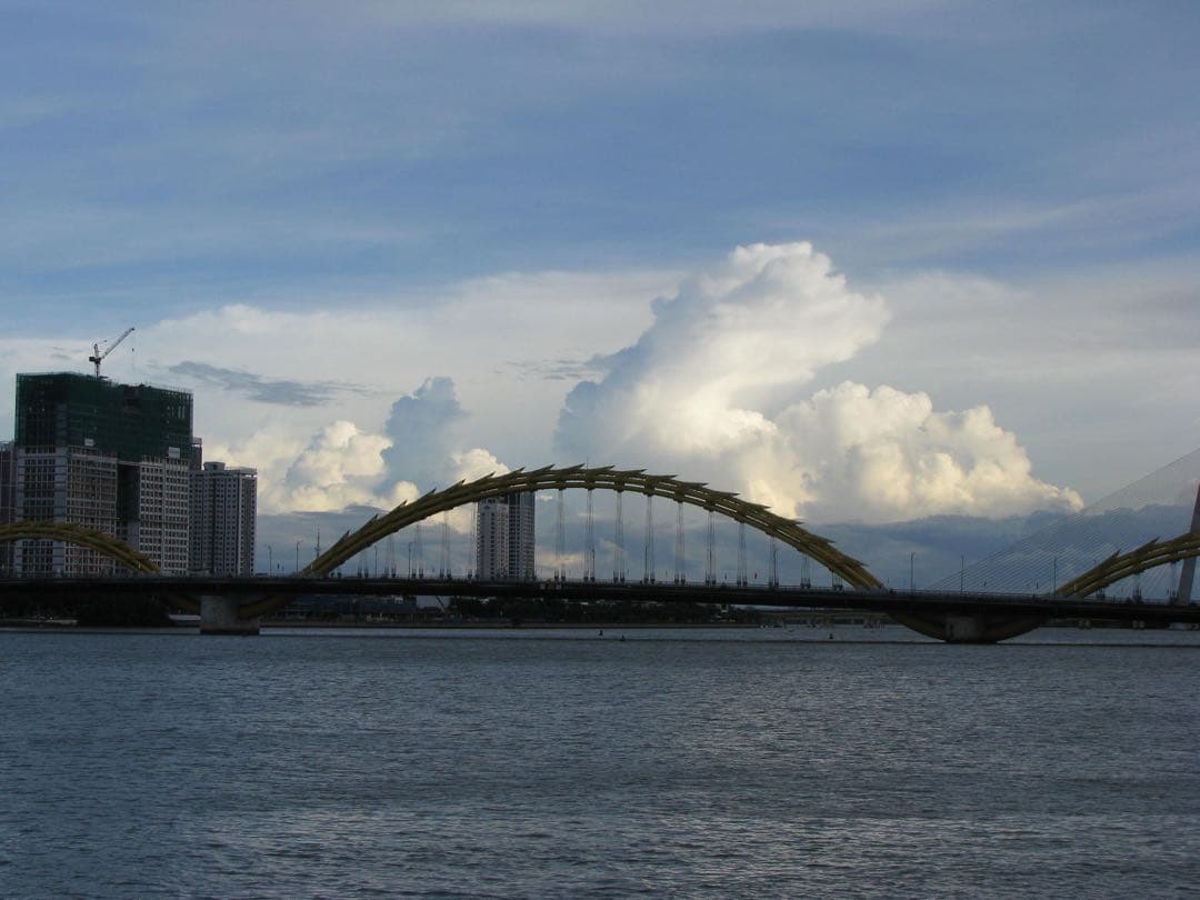 Canon PowerShot SX100 IS コンパクトデジタルカメラ