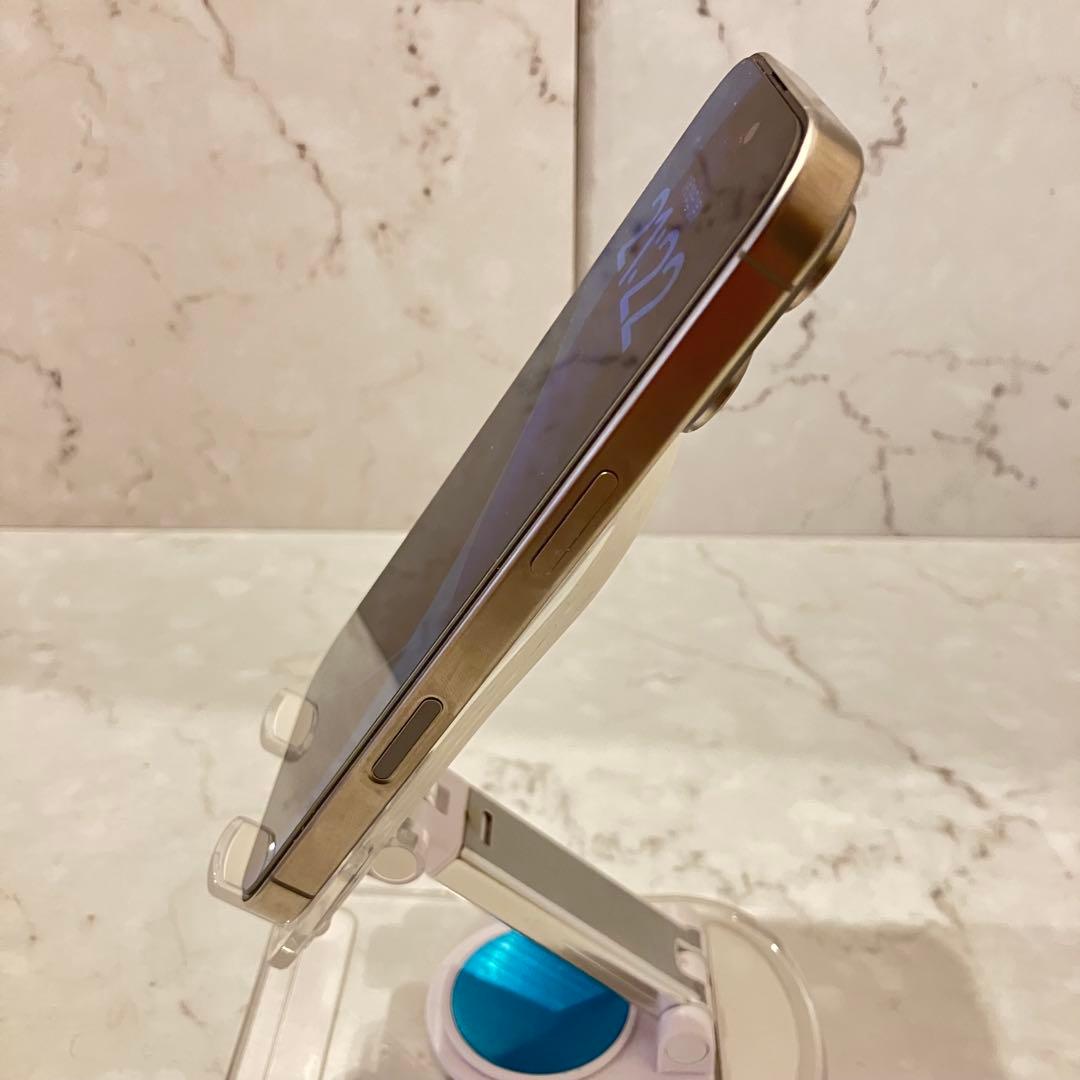 iPhone 16 Pro 256GB ナチュラルチタンニウム