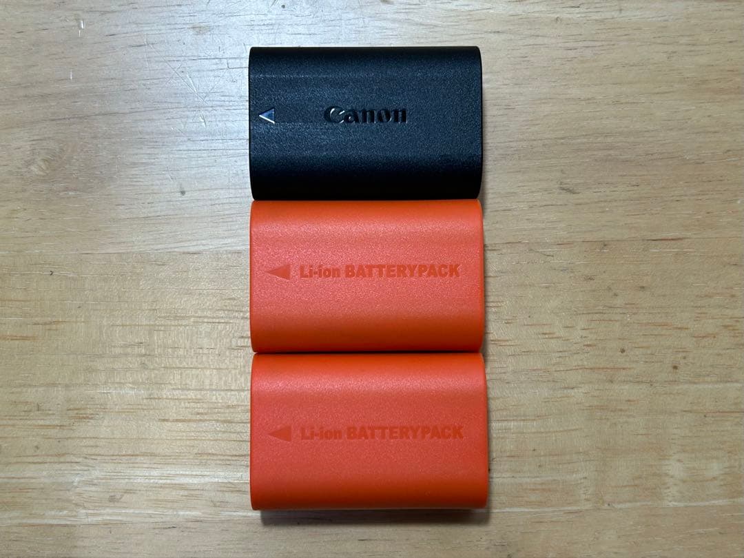 CANON キヤノン EOS 70D ボディ 一眼レフ