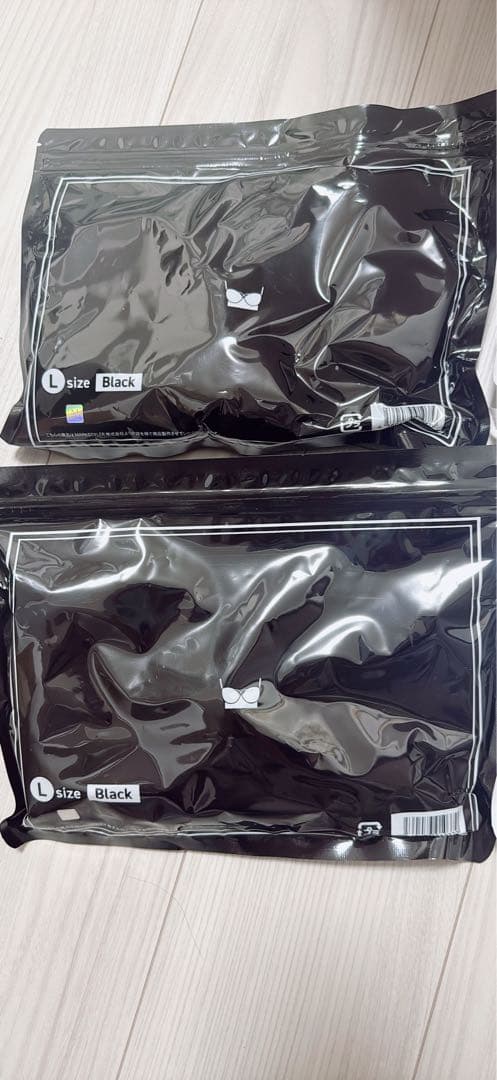 育乳ブラ Lサイズ ブラック他 4点セット