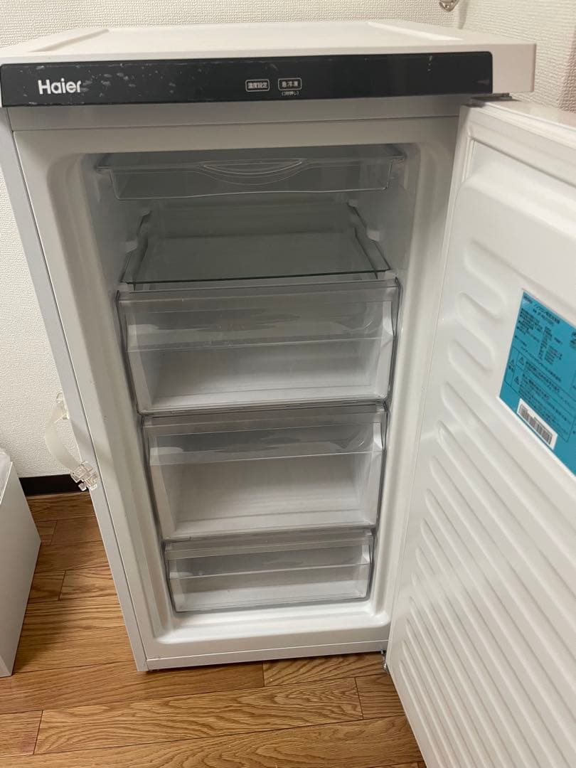 送料込 Haier 2022年製 1ドア冷凍庫 右開き JF-NU102C