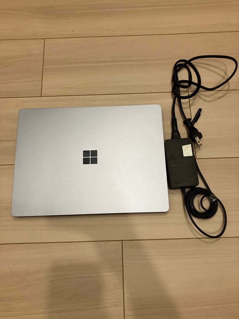 赤*ん様 美品Surface Laptop Go 3 i5/16GB/512GB