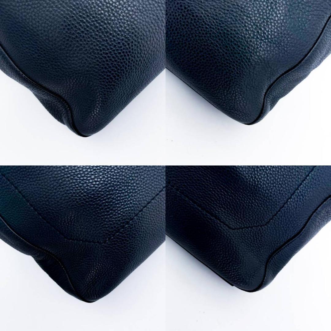 【サルヴァトーレフェラガモ 】ネイビー　レザー　トートバッグ　オールレザー