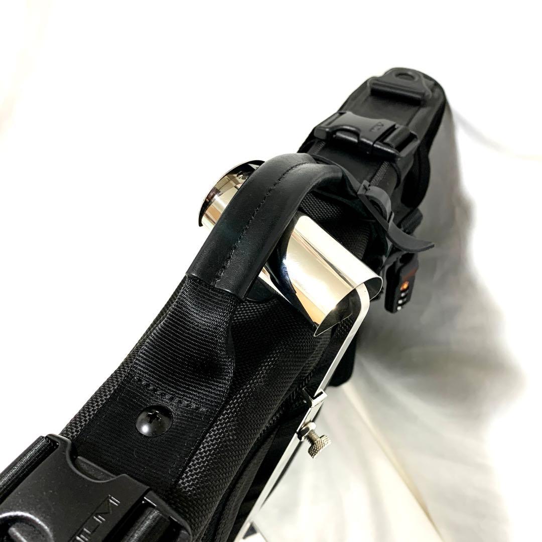 TUMI ガーメントケース 衣装バッグ 純正ロックキー付き ショルダーバッグ