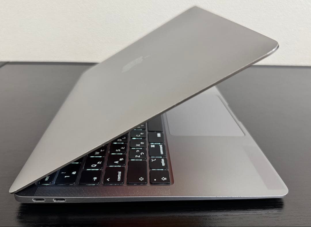 MacBook Air M1 16GB 512GB バッテリー残量82%