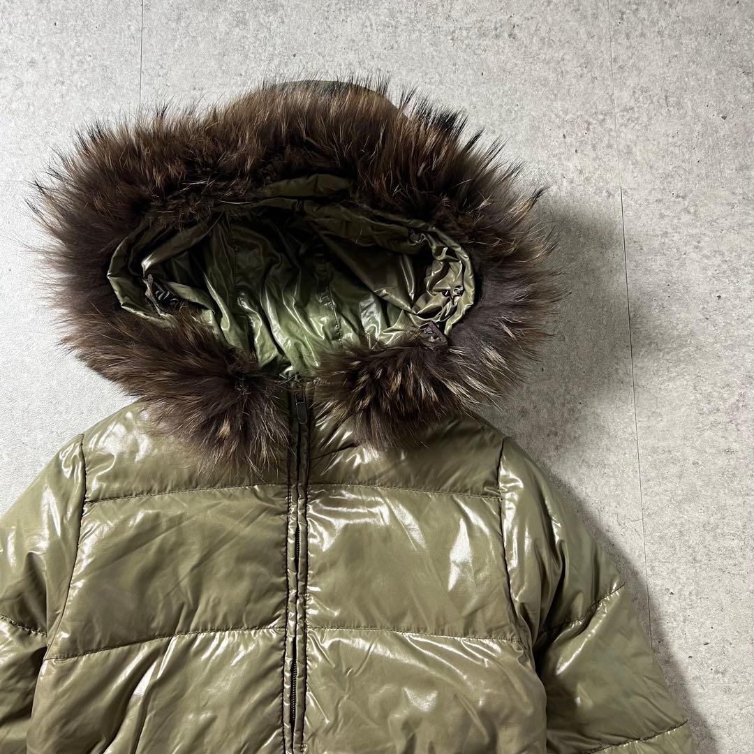 DUVETICA デュベティカ ファーダウンジャケット 光沢 短丈 リアルファー