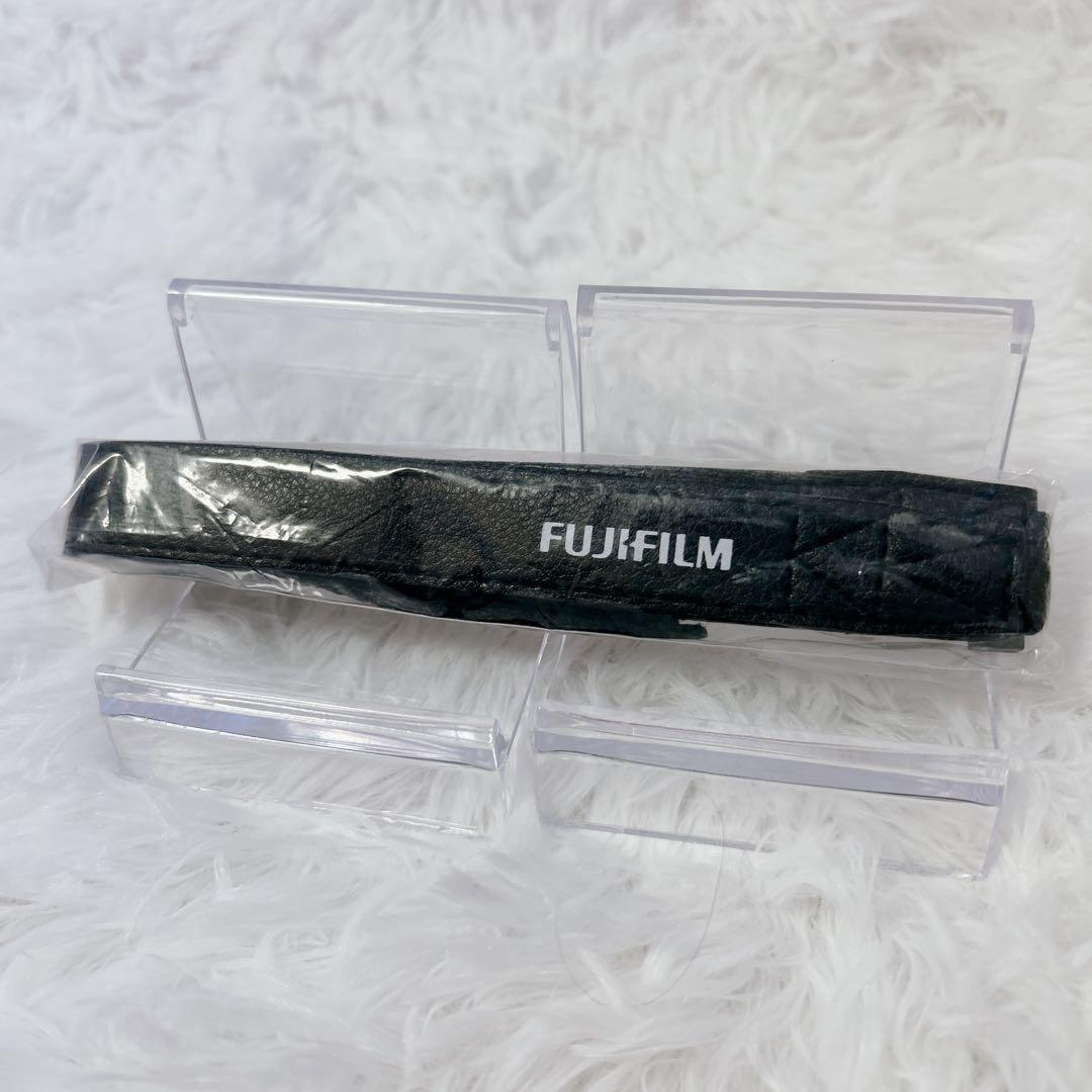 【美品】FUJIFILM X20 シルバー デジタルカメラ FX-X20S