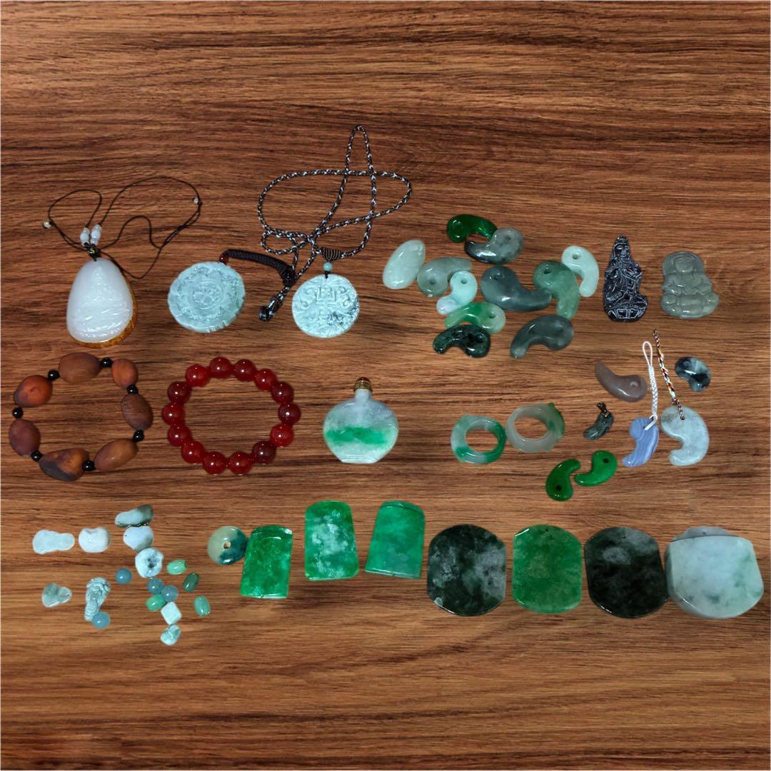 翡翠、勾玉、和田白玉セット