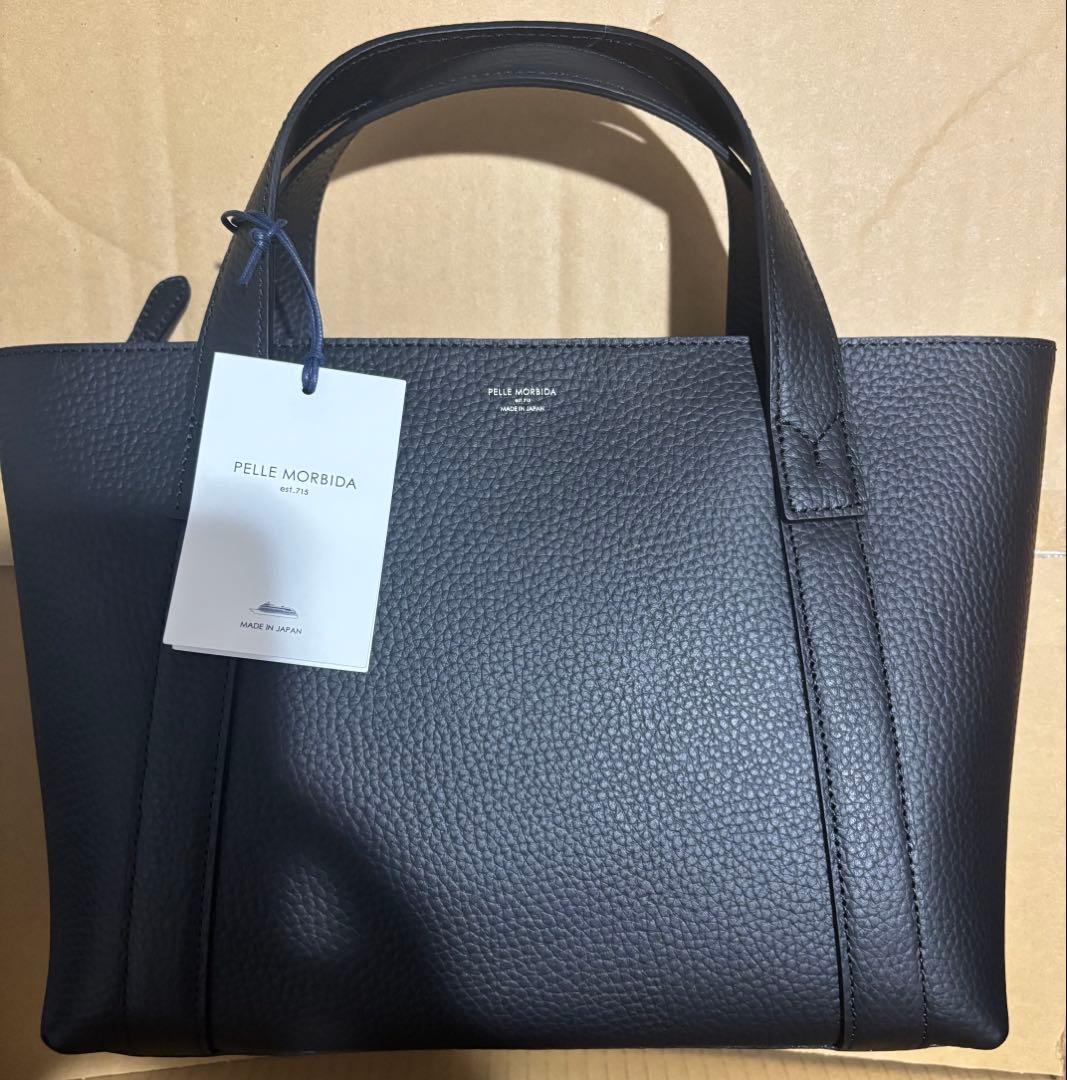 PELLE MORBIDA 黒 レザートートバッグ