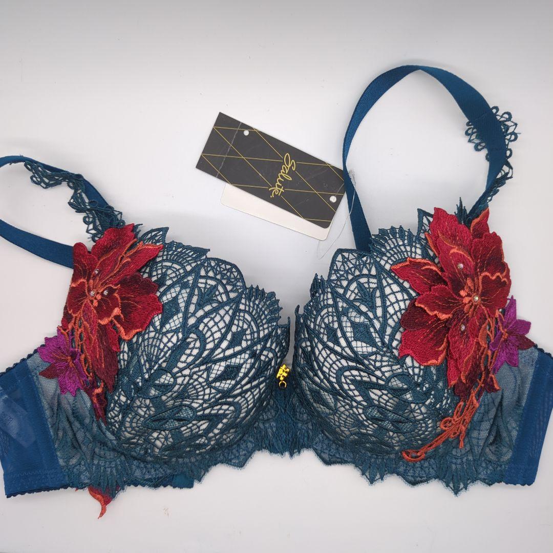 ワコール サルート E70 M 72G 店舗限定