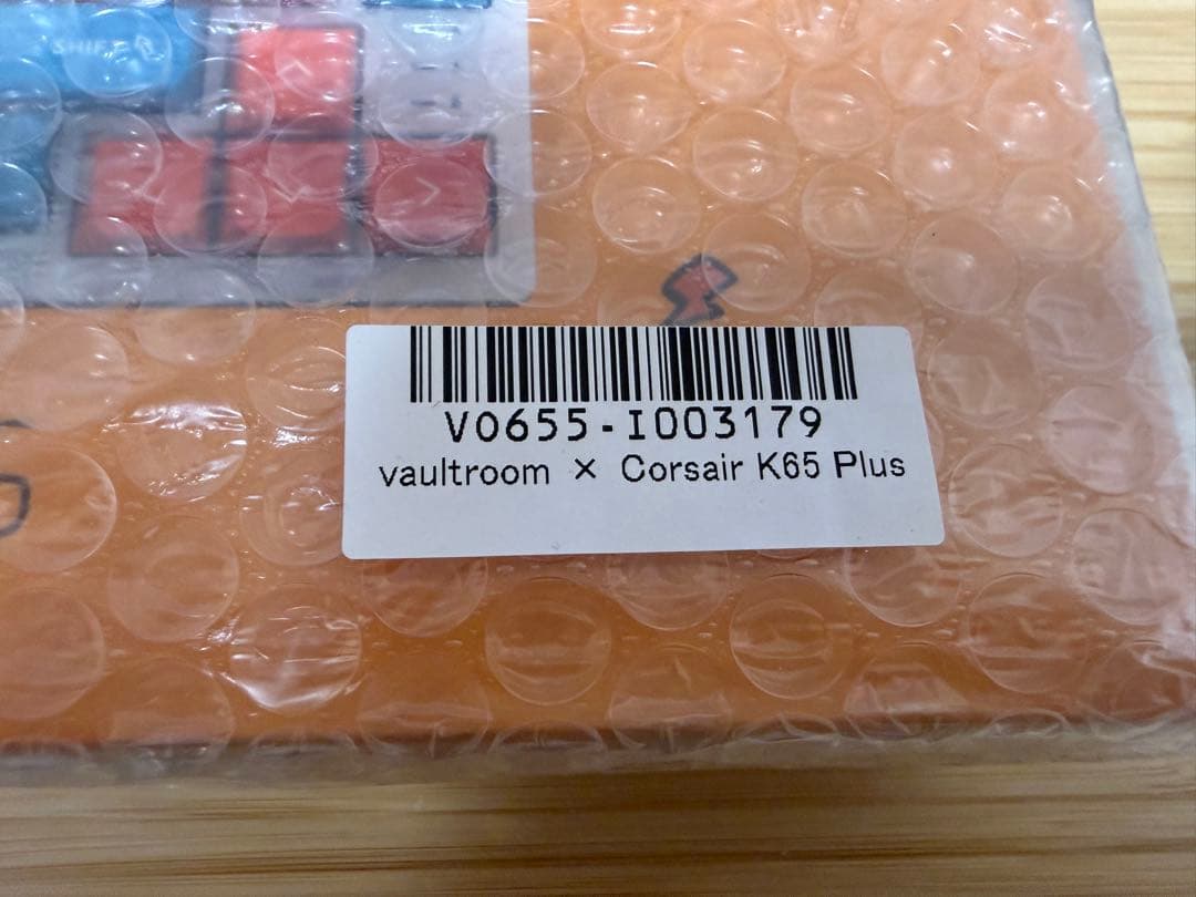 vaultroom × Corsair K65 Plus ワイヤレスキーボード