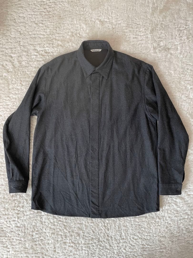 トップス AURALEE