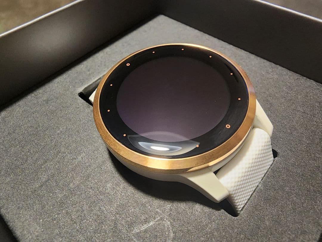 ガーミン　GARMIN vivoactive 4S ホワイト ローズゴールド