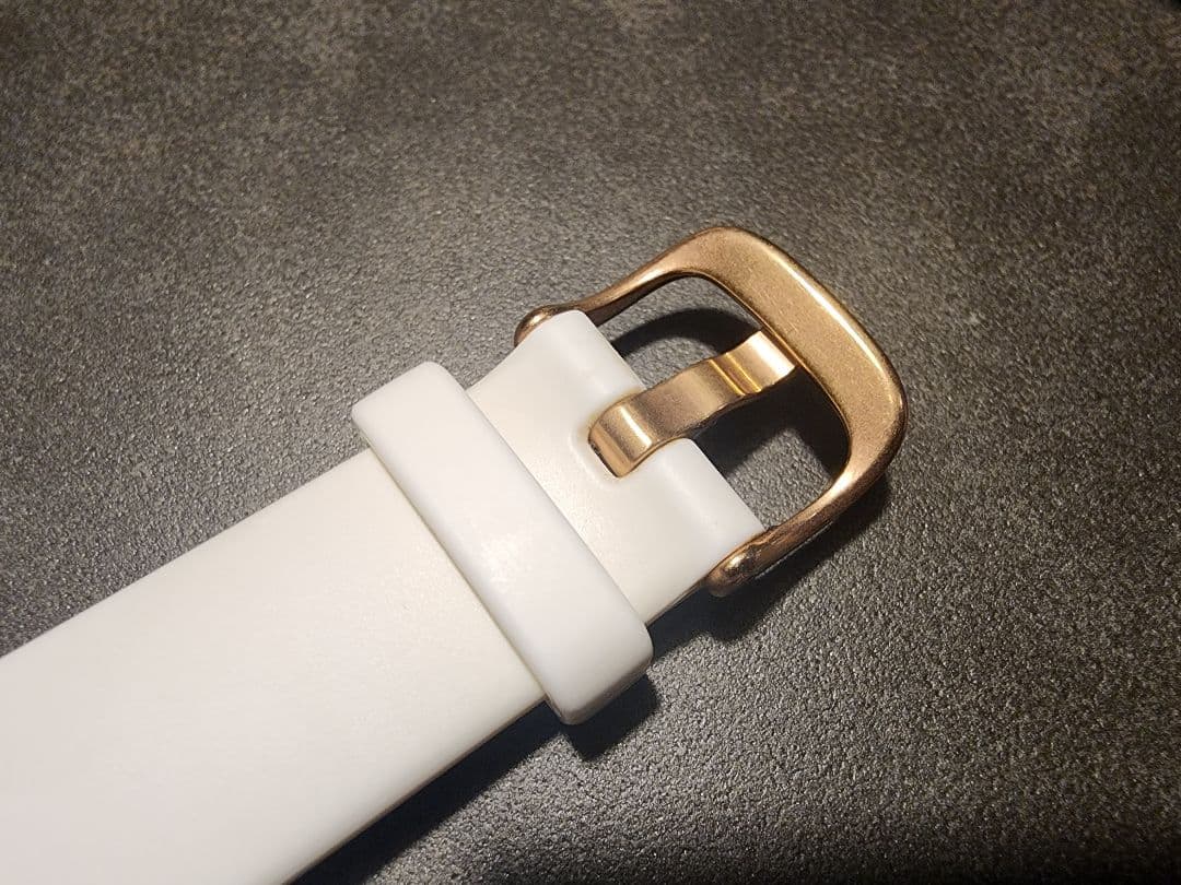 ガーミン　GARMIN vivoactive 4S ホワイト ローズゴールド