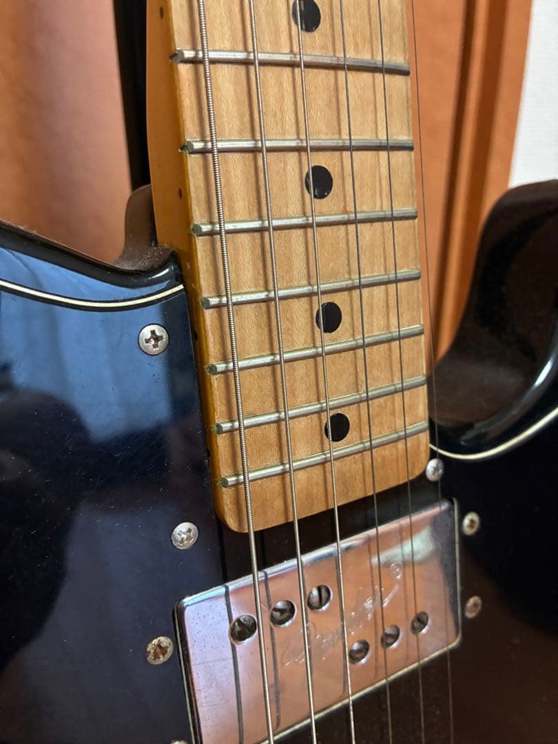 Fender Japan telecaster custom Eシリアル