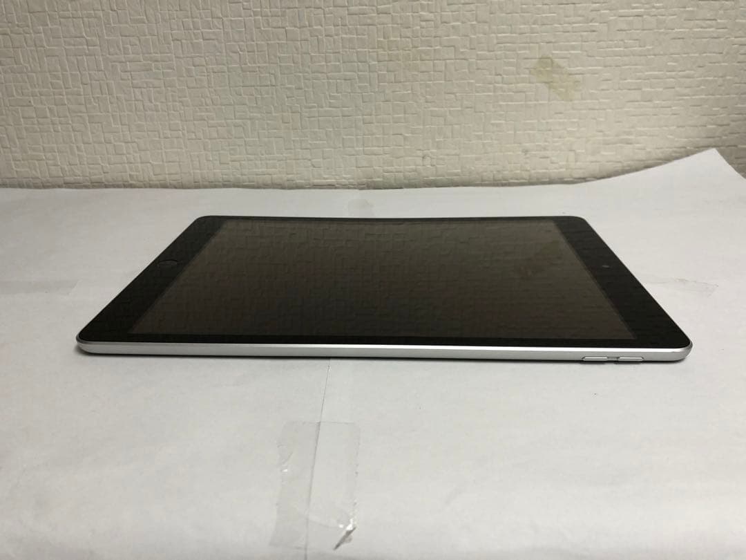 iPad（第9世代）Wi-Fiモデル 64GB スペースグレイ　No.66