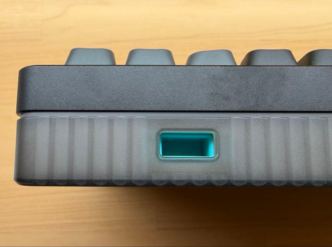 Nuphy Halo75 V2 ブラック サイレントバナナ軸