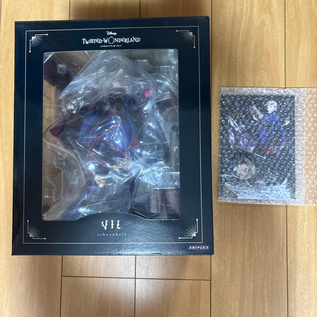 け*】様 ツイステ　ヴィル　1/8スケールフィギュア　アニプレックス　缶バッジ