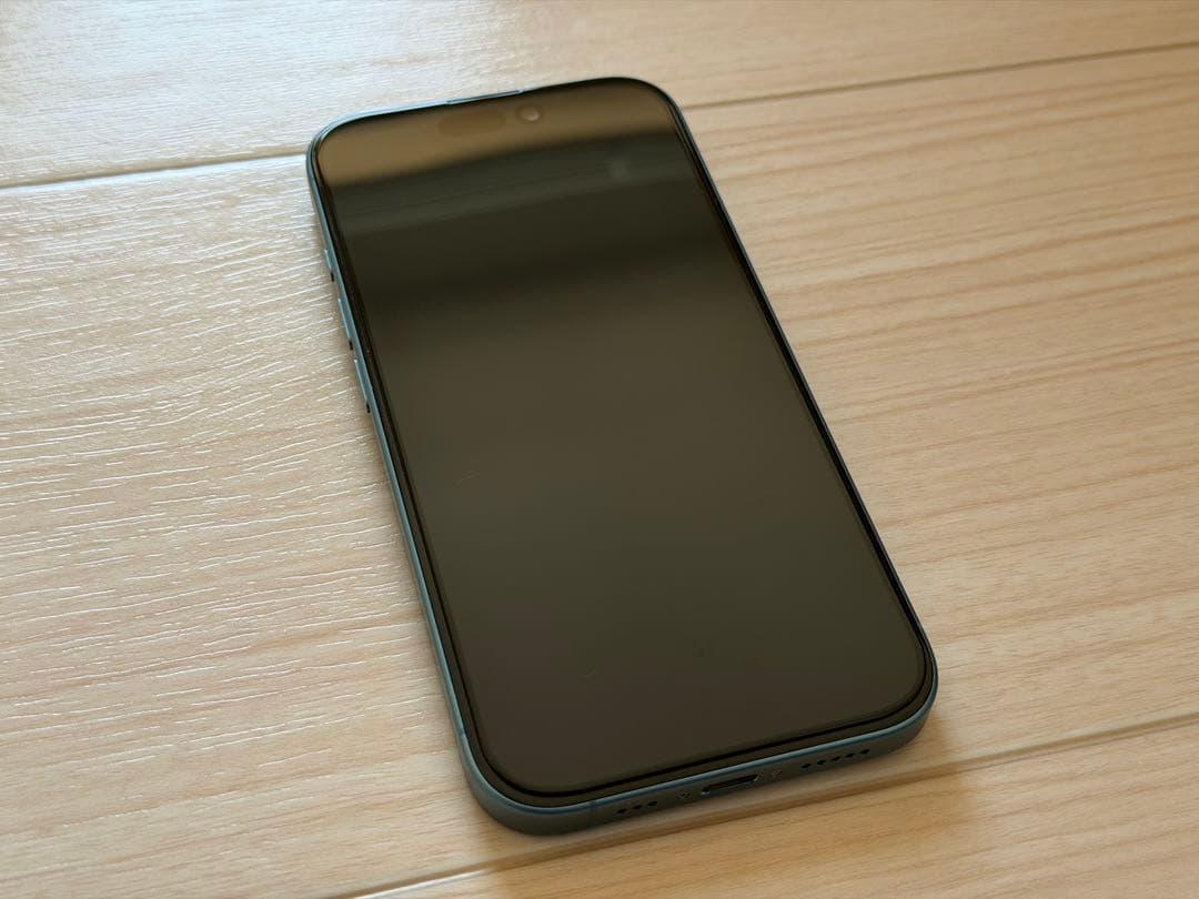 【極美品】Apple iPhone 16 ティール 256GB