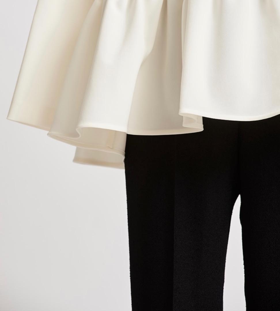 新品【yori ヨリ】ラウンドカラードレスブラウス　　ブラック　34