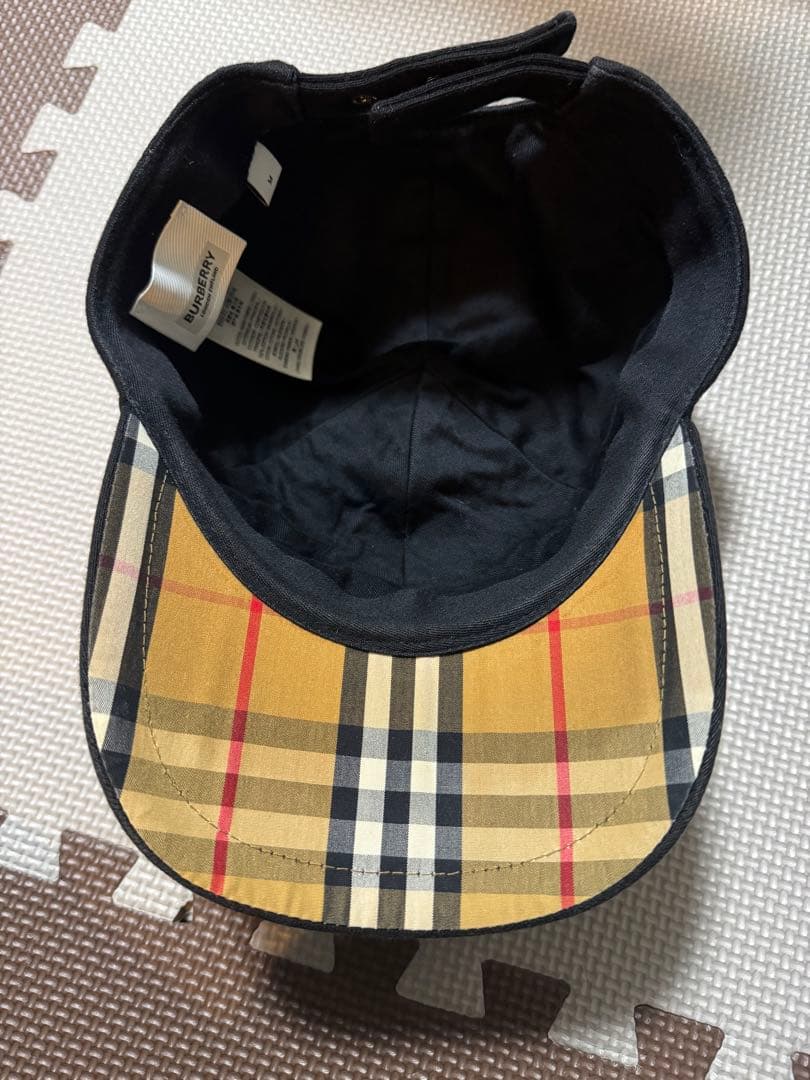 【極美品】BURBERRY ブラック ベースボールキャップ M