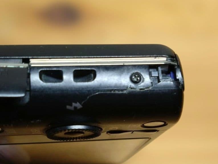 ソニー　DSC-WX220　ケース付き