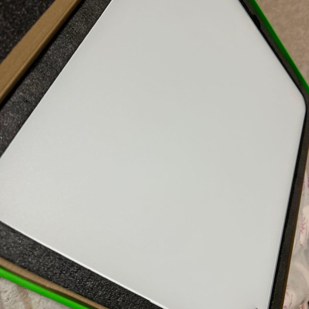 Razer Atlas 強化ガラス マウスパッド