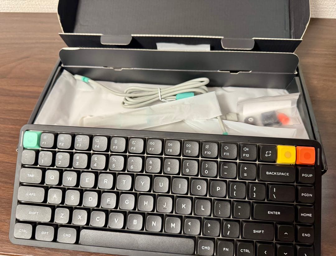 【ほぼ未使用】NuPhy Air75 V3 Nebula Dark 赤軸