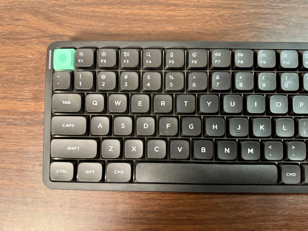 【ほぼ未使用】NuPhy Air75 V3 Nebula Dark 赤軸