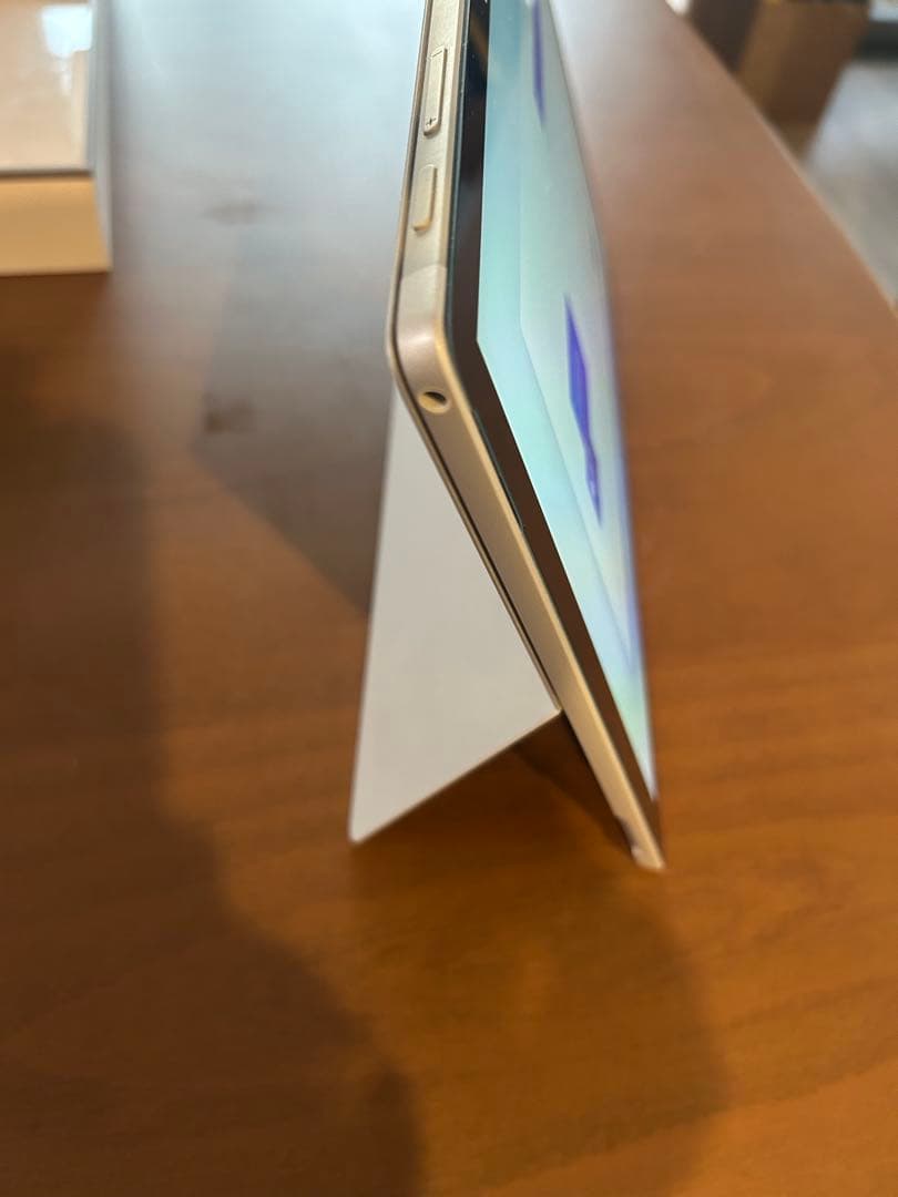 Windowsタブレット本体 Microsoft Surface Pro 7 256GB 8GB