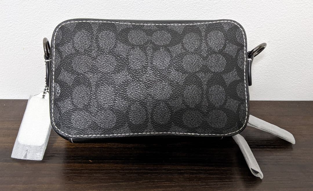 COACH コーチ ショルダーバッグ クロスボディ ラビット　うさぎ