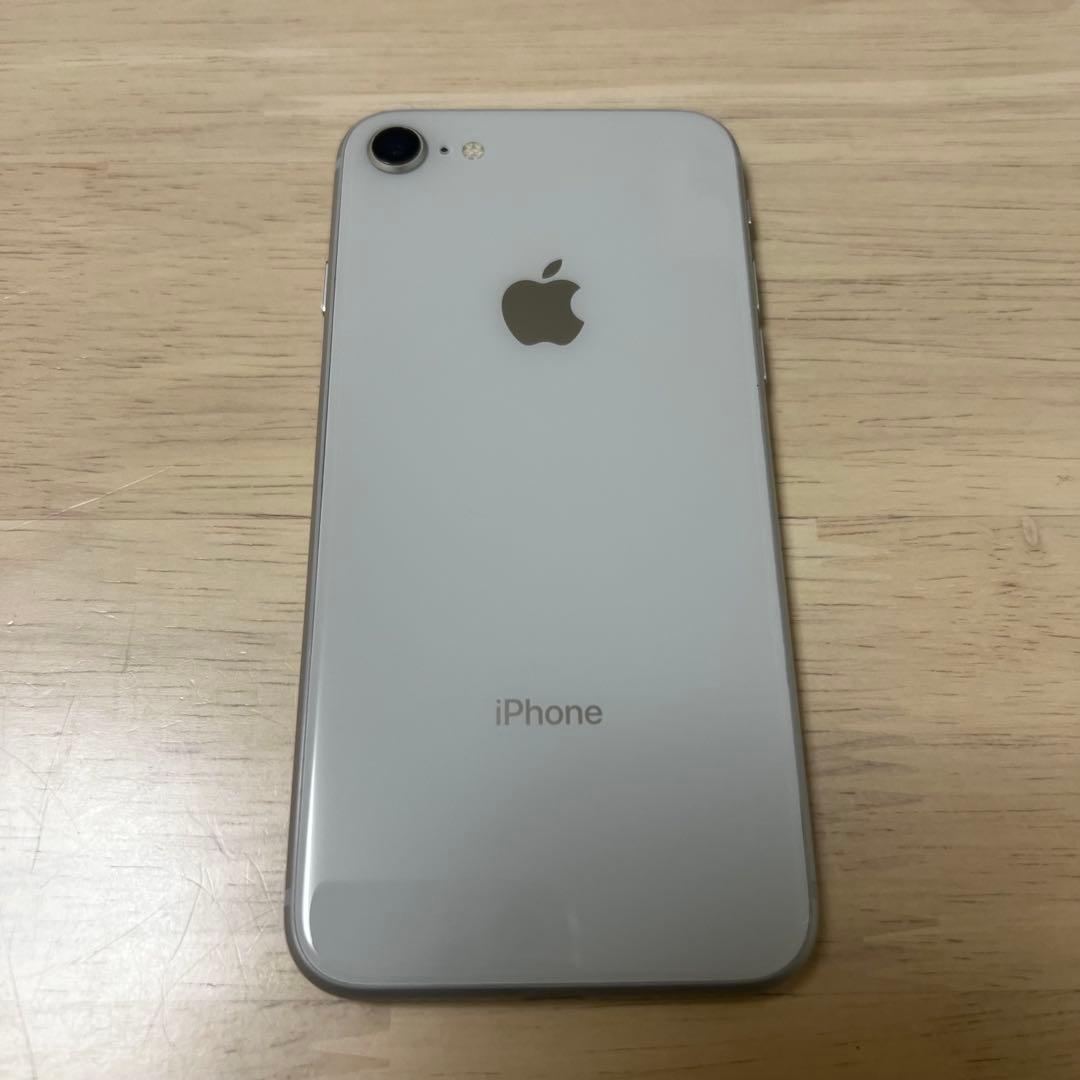 iPhone8 Silver 64GB SIMフリー　初期化済
