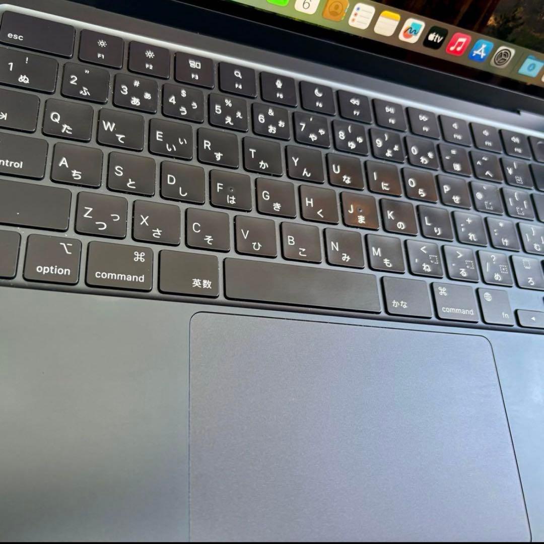 充放電23回／MacBook Air M2 8GB 512GB ミッドナイト