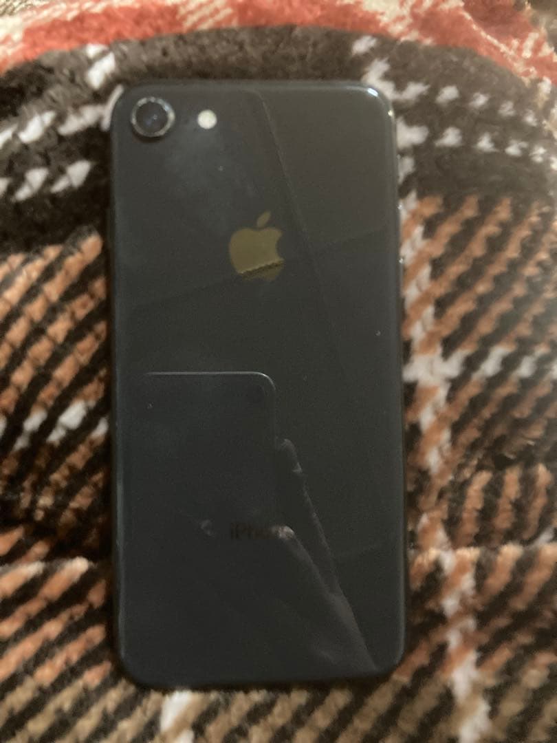 iPhone8 スペースグレイ　256GB SIMフリー