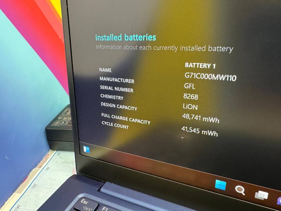 極美品 東芝 RJ74/KV 14.0型 高輝度・広視野角 第12世代i7 綺麗