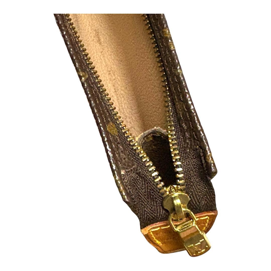 LOUIS VUITTON ルイ・ヴィトンバケットポーチ　ブラウンモノグラム