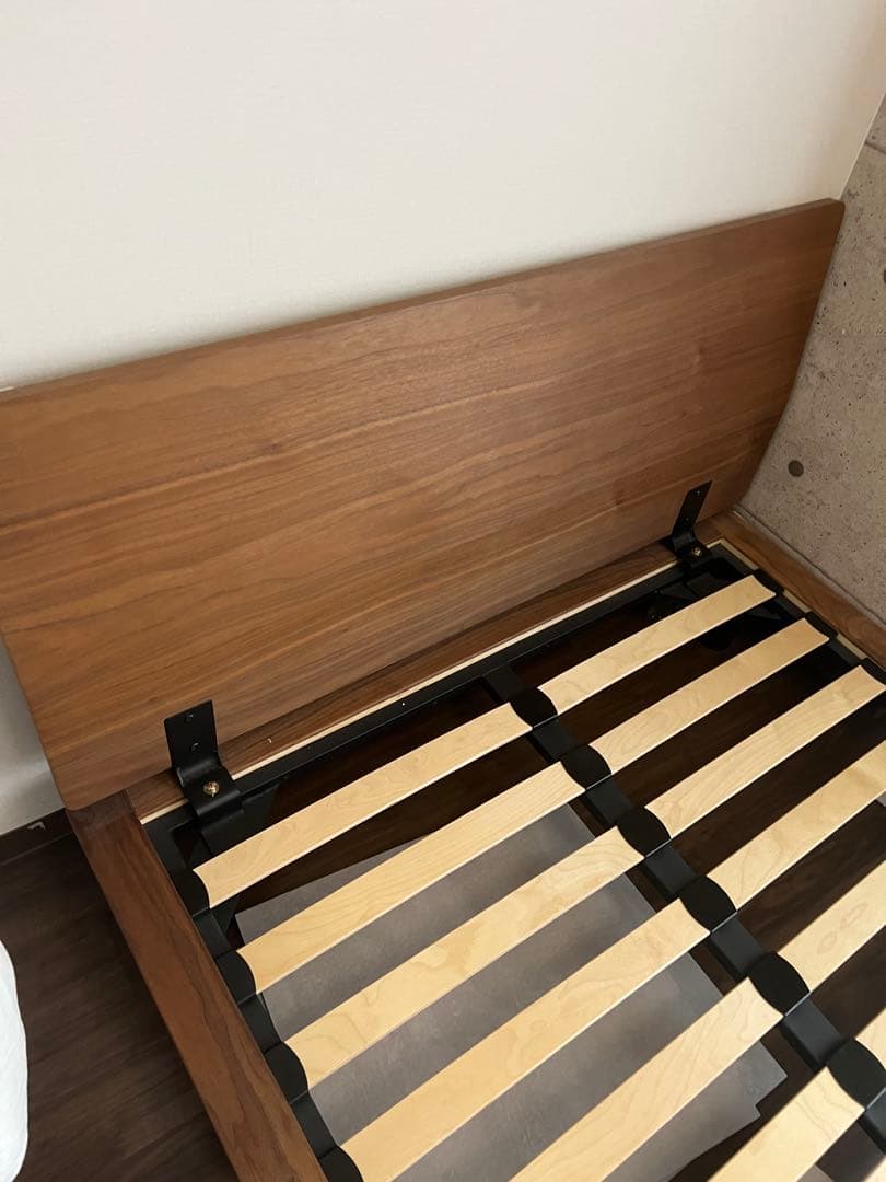 【直接受け取り可能】無印良品　セミダブルベッドフレーム　ウォールナット