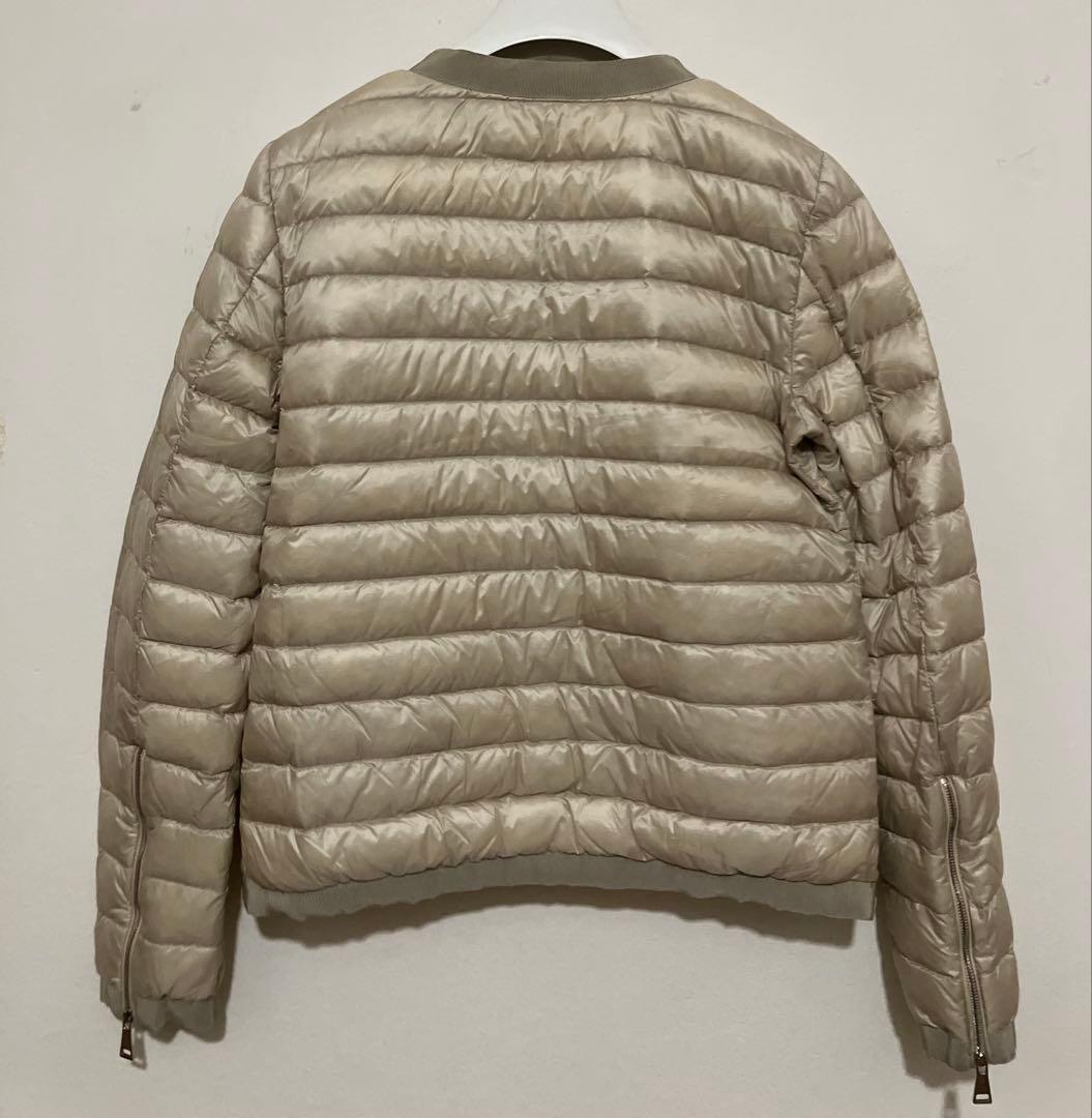Moncler モンクレール　リボンテープノーカラーライトダウンジャケット