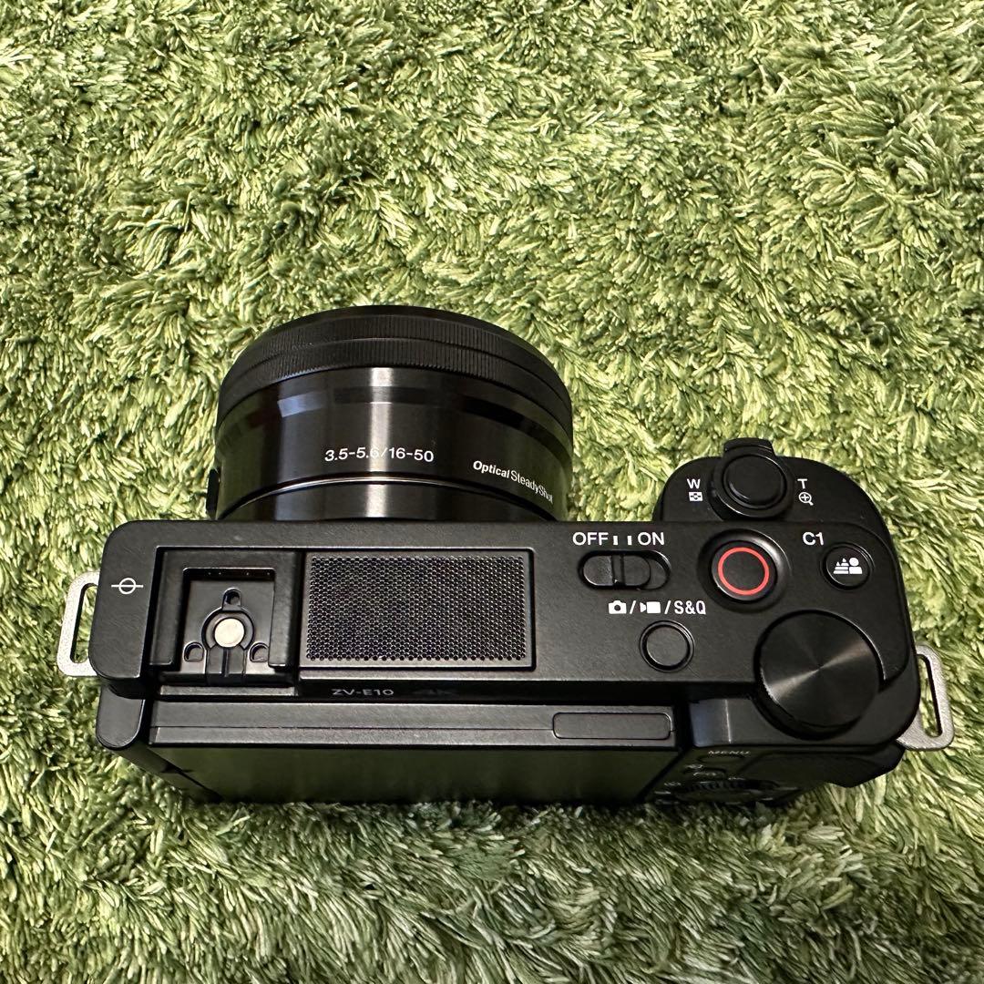 Sony ZV-E10 本体　レンズ　バッテリー2個　シューティンググリップ