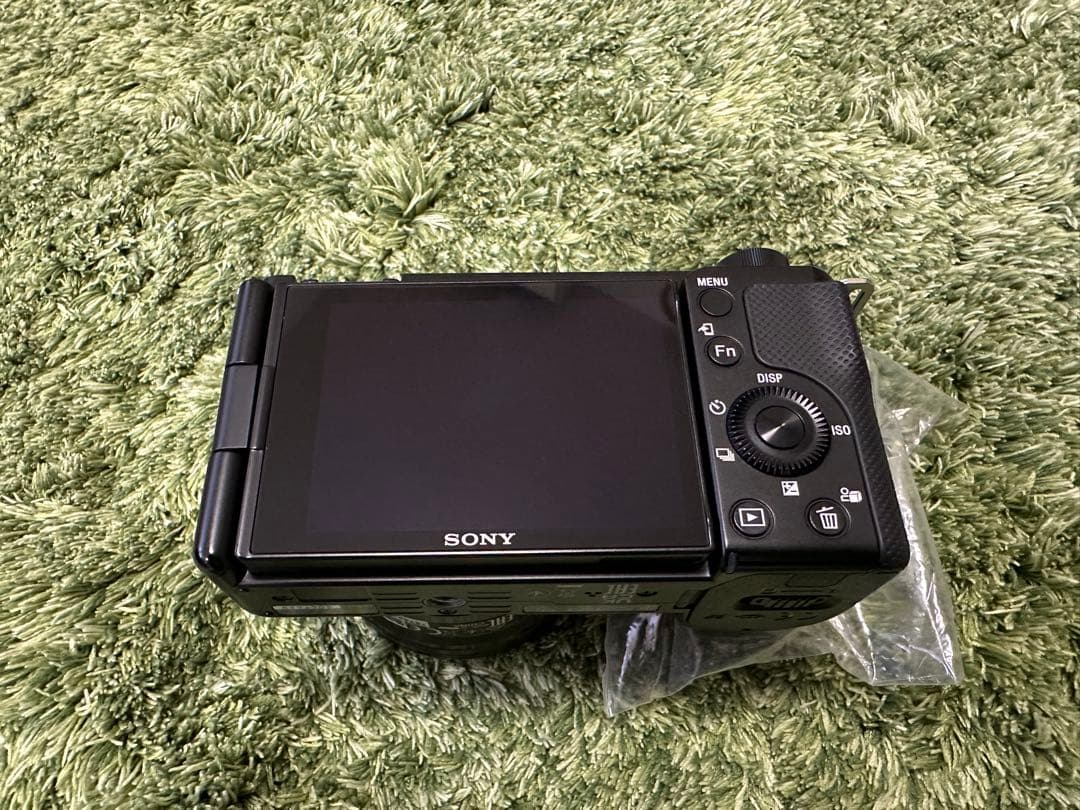 Sony ZV-E10 本体　レンズ　バッテリー2個　シューティンググリップ
