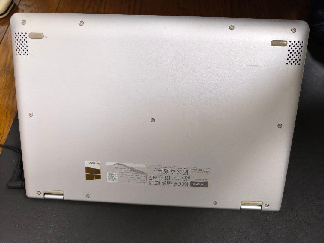 Lenovo Yoga 710 11ikb 128GB +オマケ