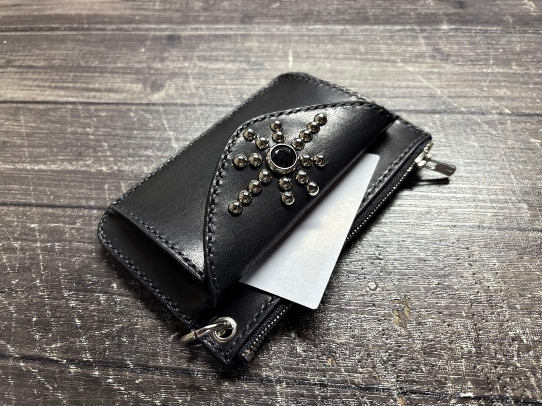 栃木サドルレザー　スタッズコンパクトウォレット